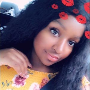 Meet your Posher, Takara